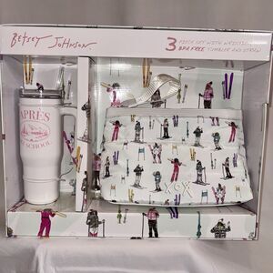 Betsey Johnson Skiing 3 Pc Gift Set w/ Wristlet, Tumbler & Straw NEW